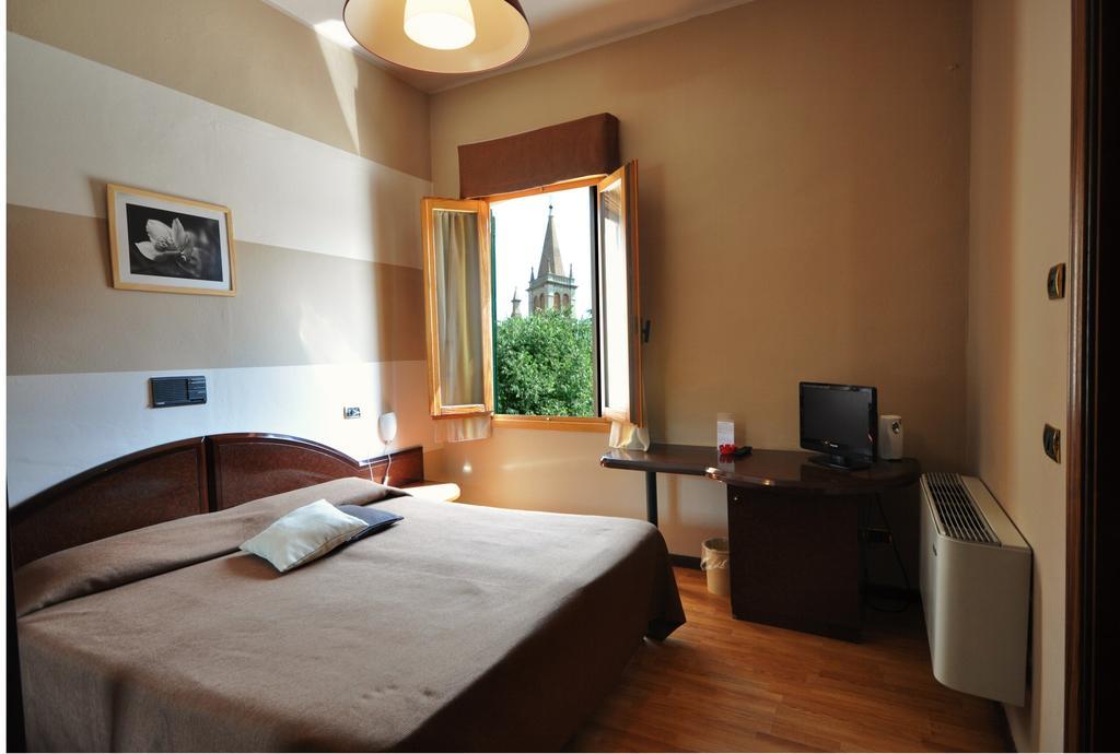 Drake Hotel Маранело Стая снимка